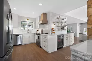 8611 Island Point Rd, Charlotte, NC 28278 - Photo 17
