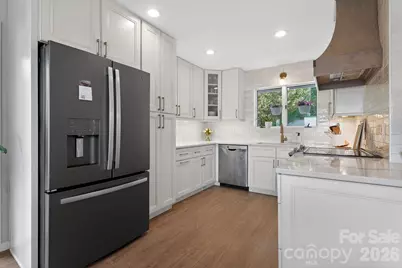 8611 Island Point Road, Charlotte, NC 28278 - Photo 15