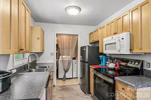 1 Camby St, Asheville, NC 28801 - Photo 15