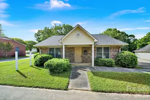 209 W Barr St, Lancaster, SC 29720 - Photo 1