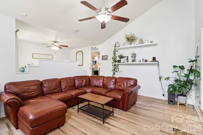 5483 Valley Run Street, Hickory, NC 28601 - Photo 7