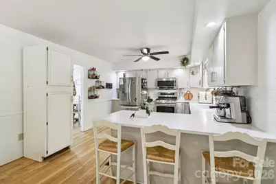 5483 Valley Run Street, Hickory, NC 28601 - Photo 13