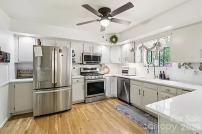 5483 Valley Run Street, Hickory, NC 28601 - Photo 11