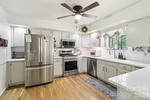 5483 Valley Run St, Hickory, NC 28601 - Photo 11