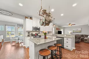 2019 Hamil Ridge Dr, Waxhaw, NC 28173 - Photo 3
