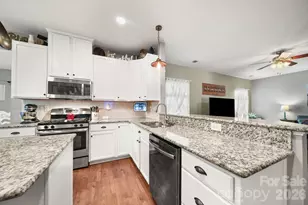 2019 Hamil Ridge Dr, Waxhaw, NC 28173 - Photo 7
