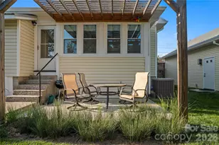 416 3rd Ave W, Hendersonville, NC 28739 - Photo 41