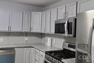 227 W B St, Newton, NC 28658 - Photo 17