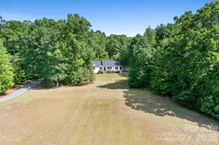 15877 Mallory Ln, Mount Pleasant, NC 28124 - Photo 3