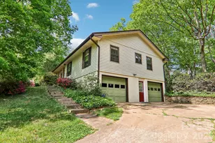 14 Forest Ridge Dr, Arden, NC 28704 - Photo 3