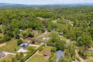144 Macedonia Rd, Asheville, NC 28804 - Photo 5