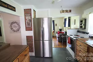 144 Macedonia Rd, Asheville, NC 28804 - Photo 17