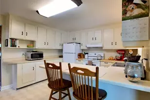 604 Substation St, Hendersonville, NC 28792 - Photo 9
