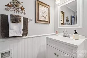 13611 Idlefield Ln, Matthews, NC 28105 - Photo 25