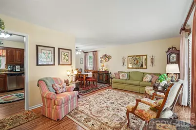 13611 Idlefield Lane, Matthews, NC 28105 - Photo 5