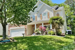 1518 Squirrel Lake Ct, Matthews, NC 28105 - Photo 1