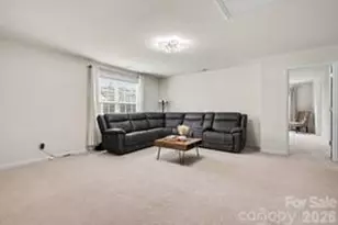 1031 Lookout Shls Dr, Fort Mill, SC 29715 - Photo 35