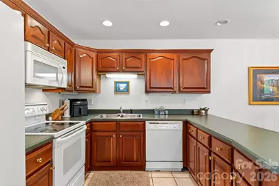 307 Blue Ridge Drive S #4, Marion, NC 28752 - Photo 9