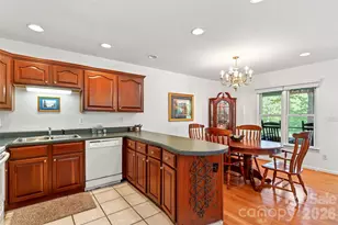 307 Blue Ridge Dr S, Marion, NC 28752 - Photo 11