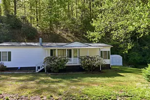 1200 Barkers Creek Rd, Whittier, NC 28789 - Photo 7