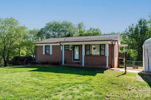 2649 Westview Acres St, Hickory, NC 28601 - Photo 3