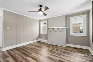 408 E Park Ave, Gastonia, NC 28054 - Photo 11