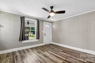 408 E Park Ave, Gastonia, NC 28054 - Photo 9