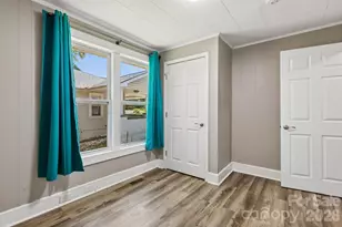 408 E Park Ave, Gastonia, NC 28054 - Photo 29