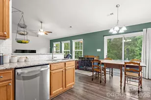 7172 Rolling Hills Dr, Sherrills Ford, NC 28673 - Photo 15