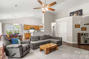 7172 Rolling Hills Dr, Sherrills Ford, NC 28673 - Photo 11