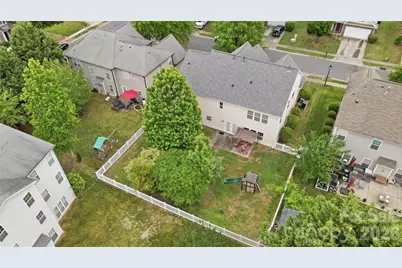 9013 Gailes Drive, Charlotte, NC 28278 - Photo 39