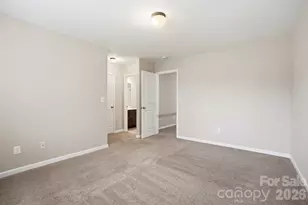 9013 Gailes Dr, Charlotte, NC 28278 - Photo 25