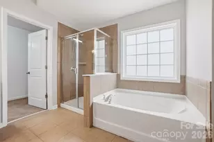 9013 Gailes Dr, Charlotte, NC 28278 - Photo 23