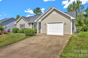 58 S Sunberry Trail, Fletcher, NC 28732 - Photo 3