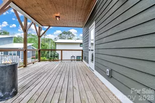 200 Stafford St, Black Mountain, NC 28711 - Photo 3