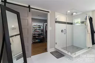 3733 Sargeant Dr, Charlotte, NC 28217 - Photo 13
