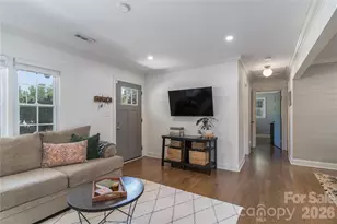 3733 Sargeant Dr, Charlotte, NC 28217 - Photo 3