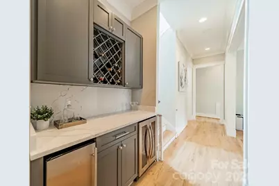 408 Melbourne Court, Charlotte, NC 28209 - Photo 15