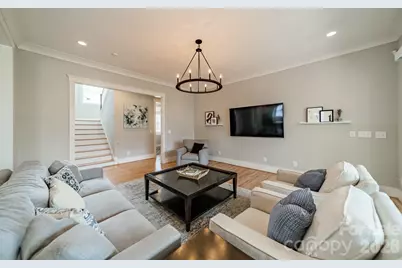 408 Melbourne Court, Charlotte, NC 28209 - Photo 13