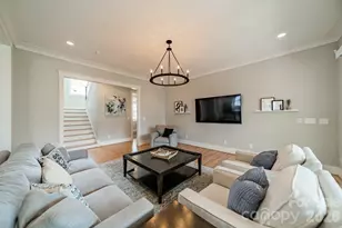 408 Melbourne Ct, Charlotte, NC 28209 - Photo 13
