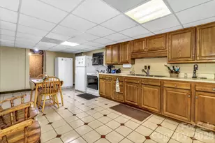 218 Brown Rd, Hendersonville, NC 28791 - Photo 35