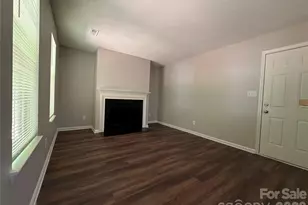 6017 Black Bear Ct, Charlotte, NC 28214 - Photo 11