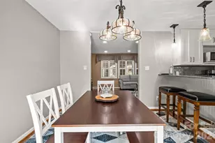 7037 Crossridge Rd, Charlotte, NC 28214 - Photo 7
