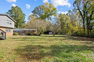 7037 Crossridge Rd, Charlotte, NC 28214 - Photo 35