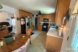 600 Blossom Hill Rd, Lincolnton, NC 28092 - Photo 5