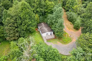 205 Sleepy Holw Dr, Mars Hill, NC 28754 - Photo 23