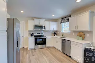 24 Cain Holw Wy, Asheville, NC 28806 - Photo 9
