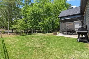 14125 Shelburne Vlg Dr, Charlotte, NC 28278 - Photo 37