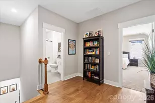 14125 Shelburne Vlg Dr, Charlotte, NC 28278 - Photo 19