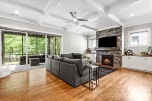 14125 Shelburne Vlg Dr, Charlotte, NC 28278 - Photo 13
